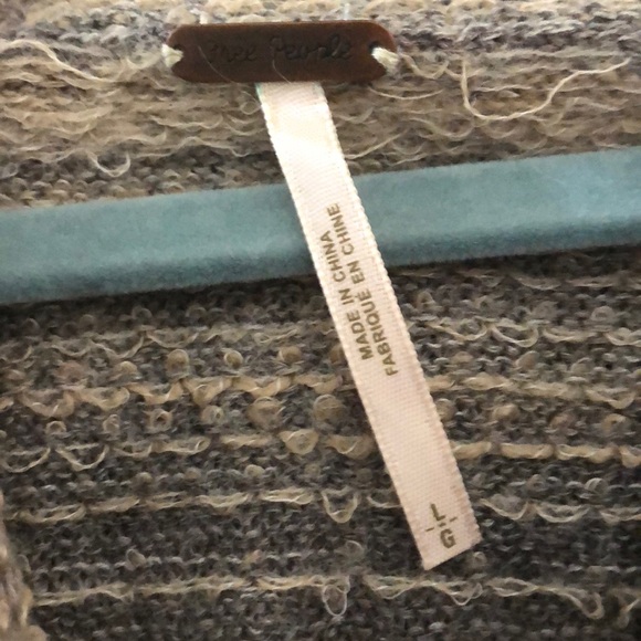 Free People Sweater - Picture 3 of 3